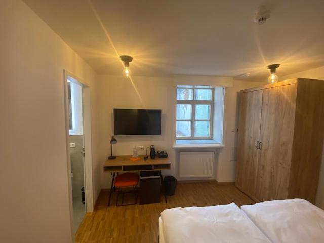 Altstadthotel Alt & Jung Regensburg Bagian luar foto